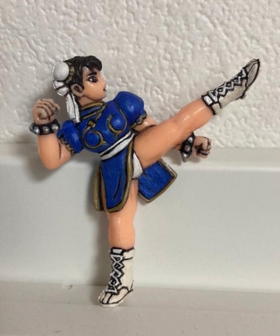 ストリートファイターII アクションクロス春麗 消しゴム クロスアップ